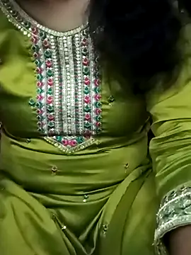 niyashree100 online show from March 21, 7:28 pm