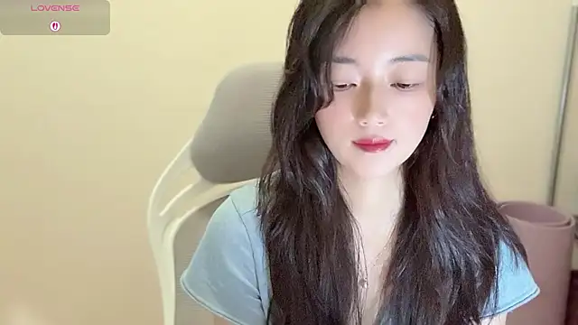 Snapshot of jinxiyao01 chatting on June 25, 4:01 am jinxiyao01 online show from June 25, 4:01 am