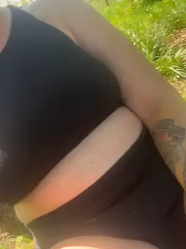 Xlilli69X online show from April 19, 1:10 pm