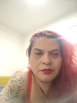 Snapshot of CristalMilfCurvy chatting on March 3, 5:08 pm CristalMilfCurvy online show from March 3, 5:08 pm