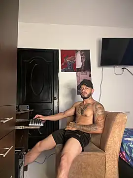 Kenny romano online show from April 4, 12:13 pm