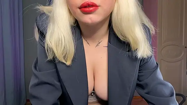 MariaSakura online show from March 6, 9:11 pm