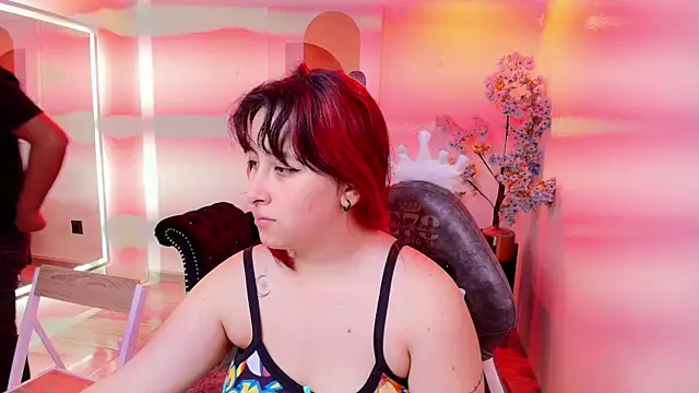 TarlyWho online show from April 15, 11:28 am