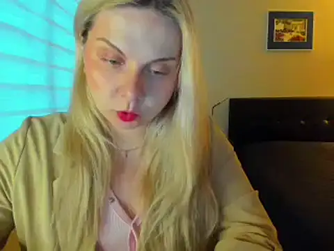 callme iva online show from March 30, 2:18 pm