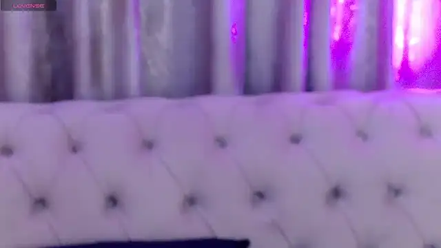 NataliePierce online show from May 5, 1:02 am