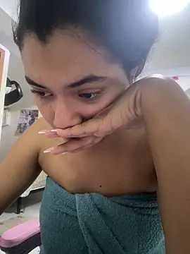 Sweetroseof online show from March 13, 7:53 pm