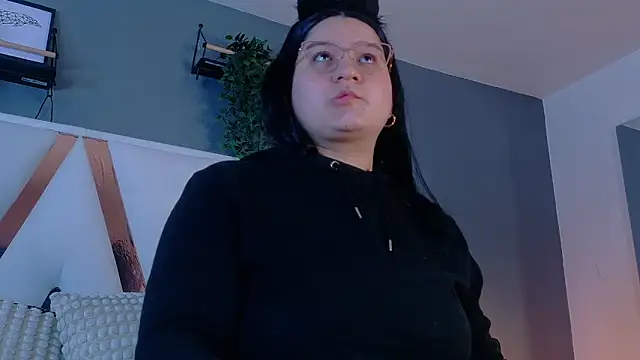 Snapshot of AmatistaSky__ chatting on April 30, 9:59 am AmatistaSky online show from April 30, 9:59 am