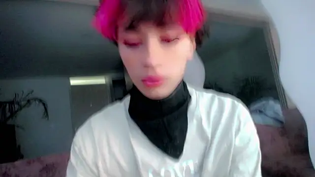 Snapshot of Darksweet_jack chatting on April 29, 2:10 pm Darksweet jack online show from April 29, 2:10 pm