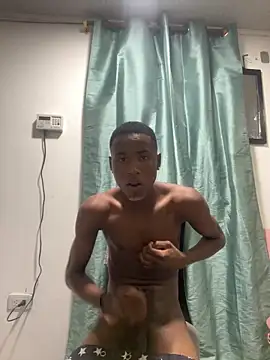 Snapshot of chriss_ath chatting on March 4, 5:02 am chriss ath online show from March 4, 5:02 am