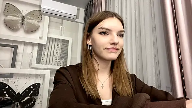 Snapshot of NellyMauson chatting on March 4, 2:56 pm NellyMauson online show from March 4, 2:56 pm