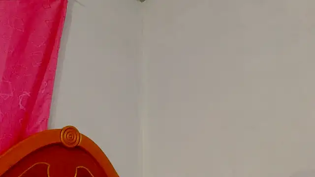 taliana mateus online show from May 29, 5:38 am