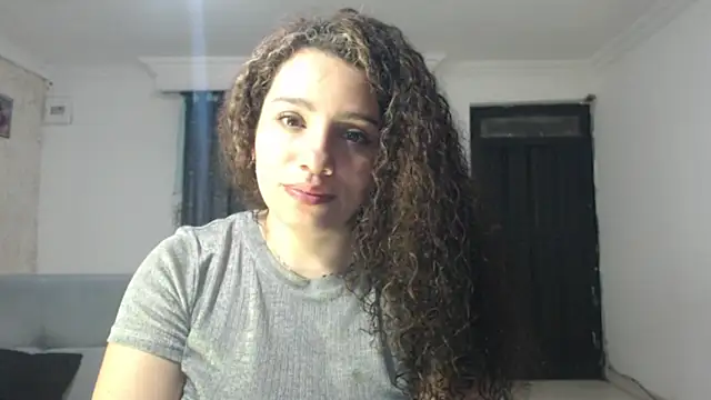 melany montenegro online show from April 4, 7:06 am