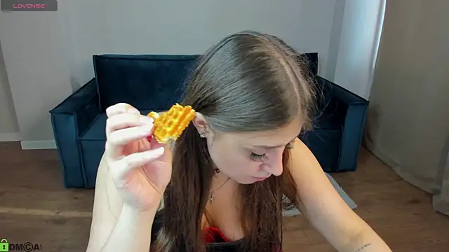 Crystal-Lace online show from July 4, 1:01 am