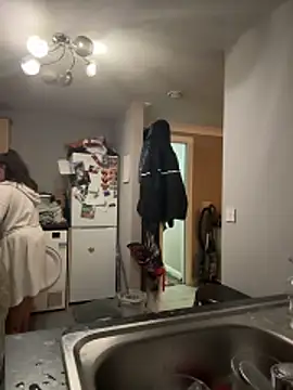 CurvyCatx online show from April 9, 8:03 pm