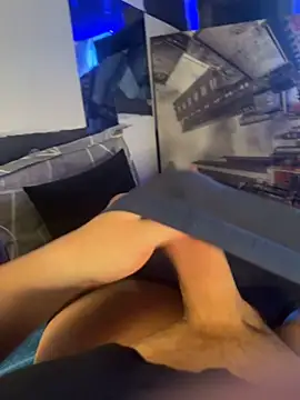 MatthewEmme2121 online show from April 9, 10:59 pm