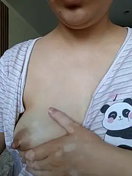 Emi hot1 online show from April 7, 6:47 am