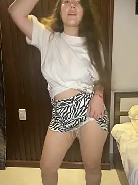 KristieKitty online show from April 11, 8:13 pm