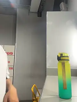 OliverTabordaa online show from March 31, 8:42 pm