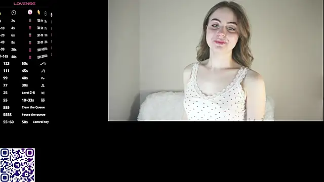Snapshot of Angellav chatting on March 27, 8:08 pm Angellav online show from March 27, 8:08 pm