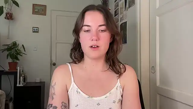 summerxo online show from April 10, 11:31 pm