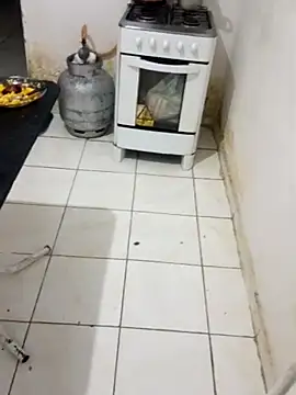 Menina     veneno online show from March 6, 4:31 am