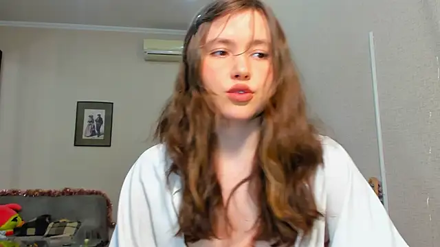 MaryannSofts online show from March 21, 2:42 pm