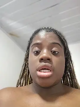 YourLiaa  online show from March 12, 10:16 pm