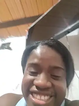 YourLiaa  online show from March 20, 12:15 am