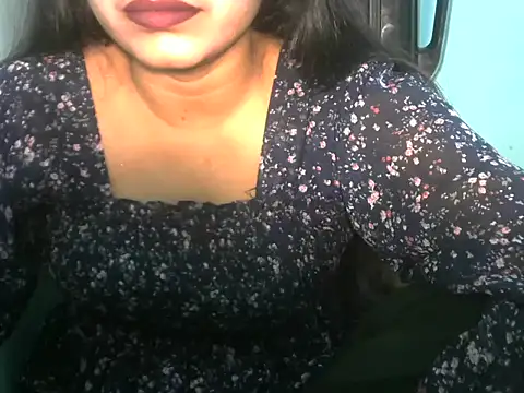 Snapshot of Lovely-Pandey chatting on March 21, 5:16 pm Lovely-Pandey online show from March 21, 5:16 pm