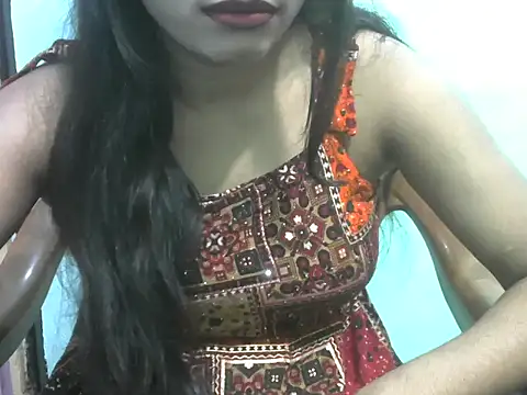 Snapshot of Lovely-Pandey chatting on April 8, 7:52 am Lovely-Pandey online show from April 8, 7:52 am