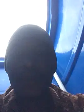 Snapshot of ZonkeBonkesexxy chatting on March 22, 4:27 am ZonkeBonkesexxy online show from March 22, 4:27 am