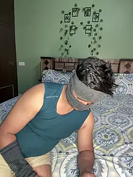 your bhabhi love online show from May 11, 5:21 pm
