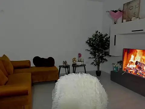 SabrinaDellyn online show from March 8, 8:12 pm