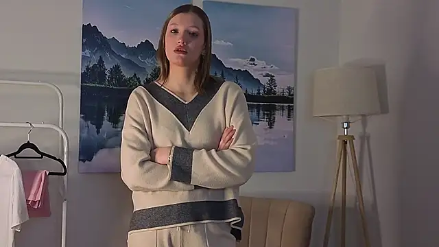 LeonorQuintana online show from March 7, 4:31 am