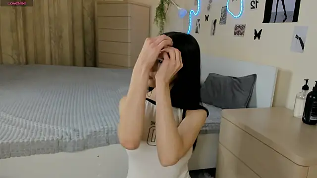 DaisyPillow online show from March 14, 9:09 pm