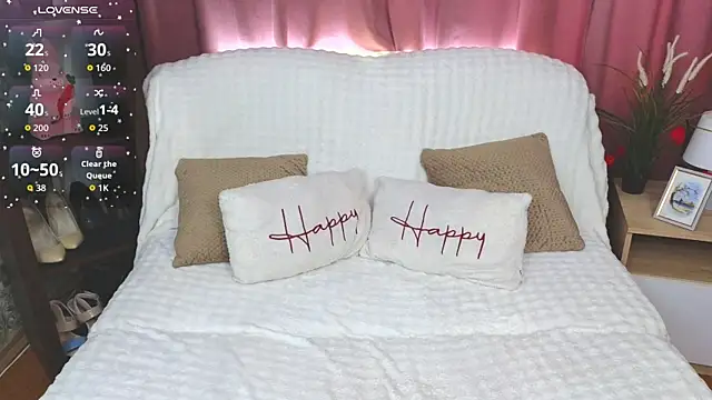EmilyCuper  online show from July 3, 12:44 pm