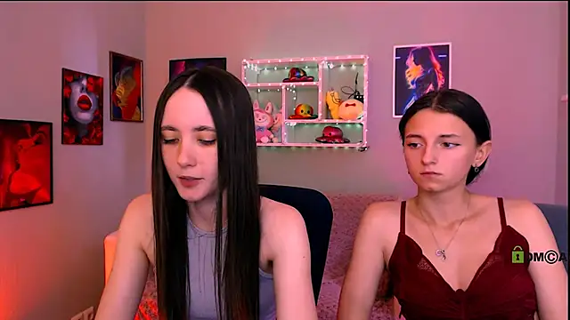 Snapshot of bella_dorn chatting on June 16, 11:46 am bella dorn online show from June 16, 11:46 am
