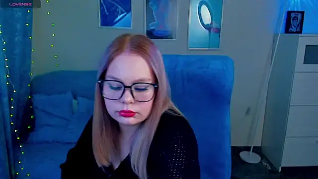 AmeliaMerris online show from March 22, 8:23 pm