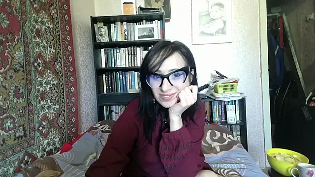 Snapshot of Barbie_Rococo chatting on June 6, 9:58 am Barbie Rococo online show from June 6, 9:58 am