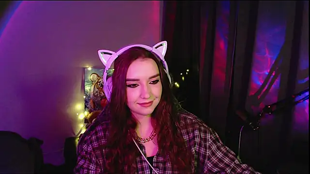 Snapshot of Celia_Sensual_ chatting on May 17, 6:26 pm Celia Sensual online show from May 17, 6:26 pm
