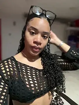 Dafnelys online show from April 19, 12:33 am