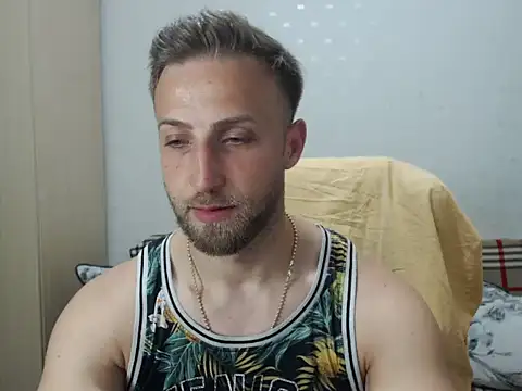BlondEagleMuscle online show from June 6, 10:14 pm