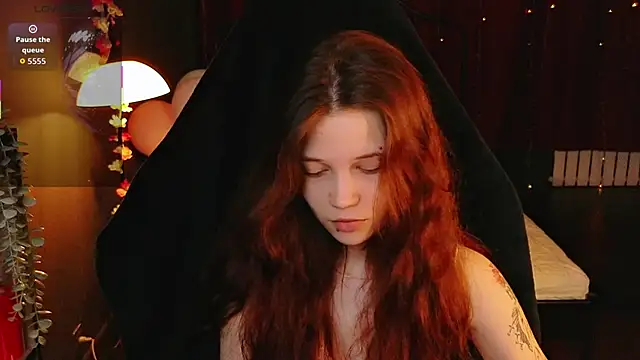 Snapshot of GG_Viper chatting on June 9, 10:54 pm GG Viper online show from June 9, 10:54 pm