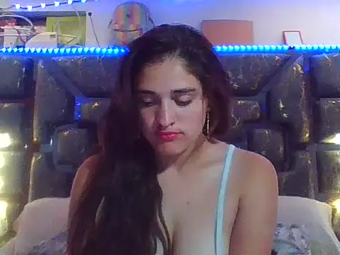 Thaliass online show from March 18, 3:15 pm