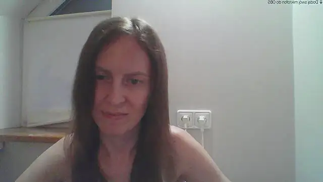 Snapshot of AnnaTight chatting on June 4, 6:47 pm AnnaTight online show from June 4, 6:47 pm