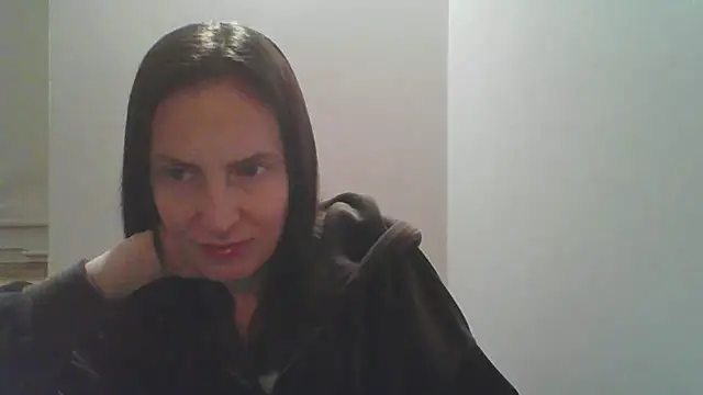 Snapshot of AnnaTight chatting on June 12, 7:13 pm AnnaTight online show from June 12, 7:13 pm
