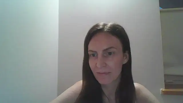 Snapshot of AnnaTight chatting on June 19, 7:28 pm AnnaTight online show from June 19, 7:28 pm