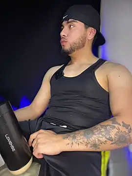 kryzthian Olrox online show from April 14, 3:12 am