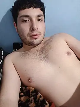 KEVINN022 online show from July 29, 11:47 pm