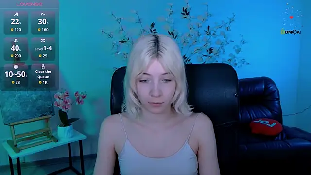 Snapshot of _sabrina_moore chatting on June 26, 7:18 pm sabrina moore online show from June 26, 7:18 pm